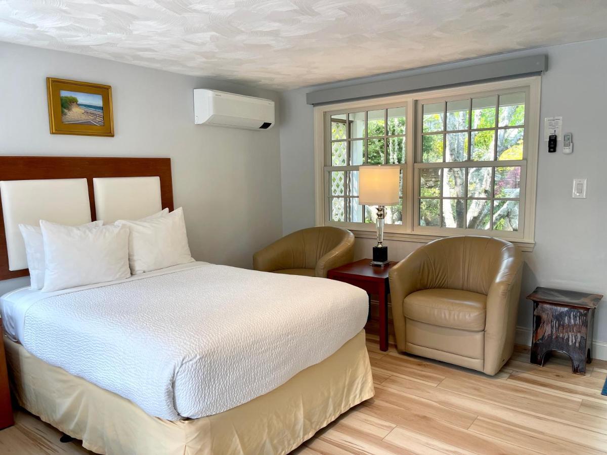 Pleasant Bay Village Resort Чатем Экстерьер фото